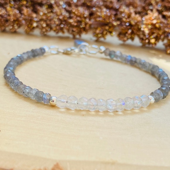 Moonstone & Labradorite Sterling Silver Bracelet - Picture 2 of 13